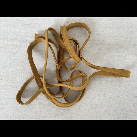 Pinkyotto Mustard Pleated A-Line Dress – Size Small – Office Career Style - Picture 2 of 4